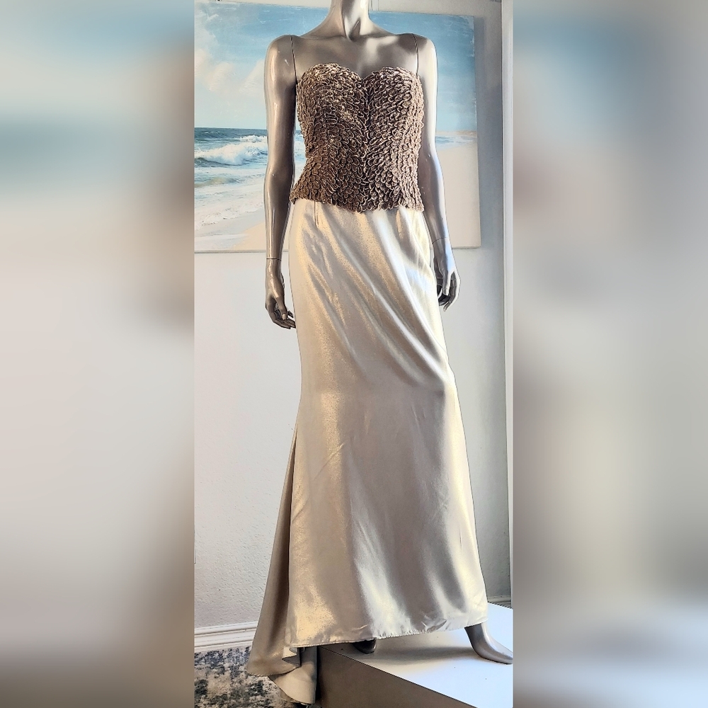 *$8,000 OSCAR DE LA RENTA SILK GLOWING BEAUTY GOLDEN BEAD RUNWAY GOWN US 10 - Picture 6 of 15